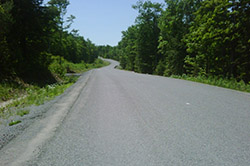 La route Anstruther Lake dans le Canton de North Kawartha