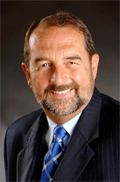 L'honorable Denis Lebel